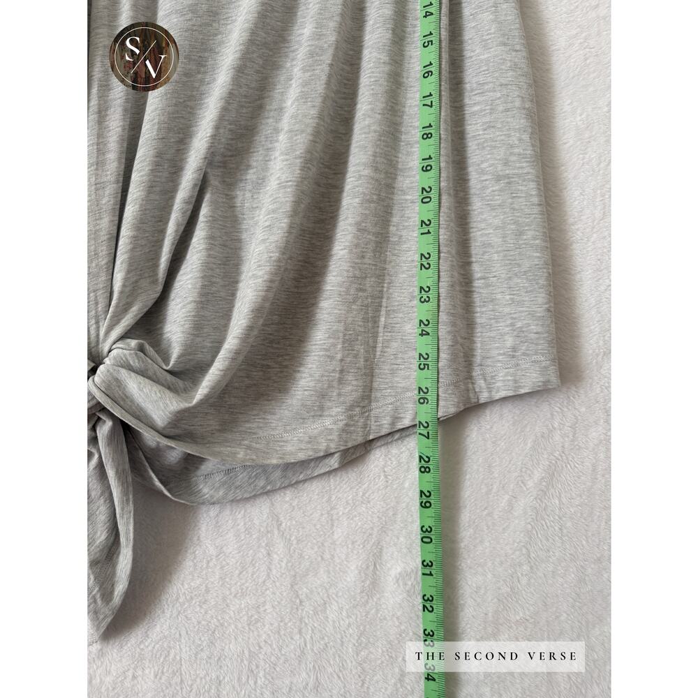 Lululemon Activewear Top Light Heather Grey To The Point Tank Size 10 - Picture 10 of 12